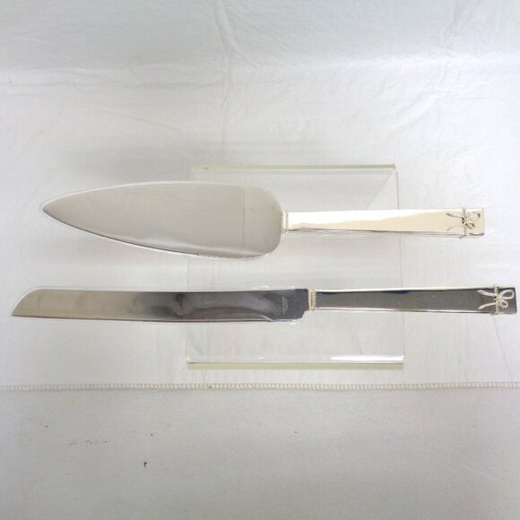 Vera Wang Wedgwood Love Knots Cake Knife & Server CIB 2015